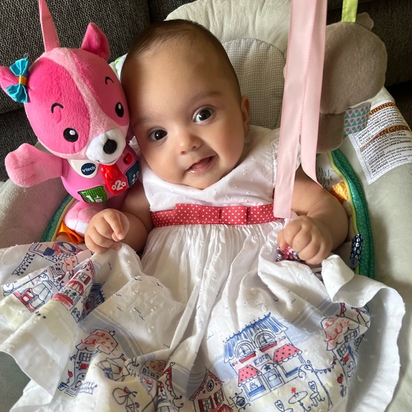 Meet your Posher, Robyn - Picture 7 of 9